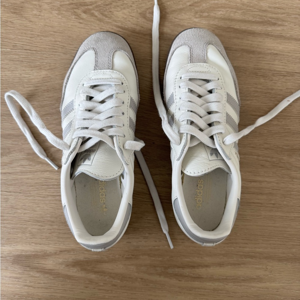 adidas Sambas OG Shoes (White Granite, W5.5)